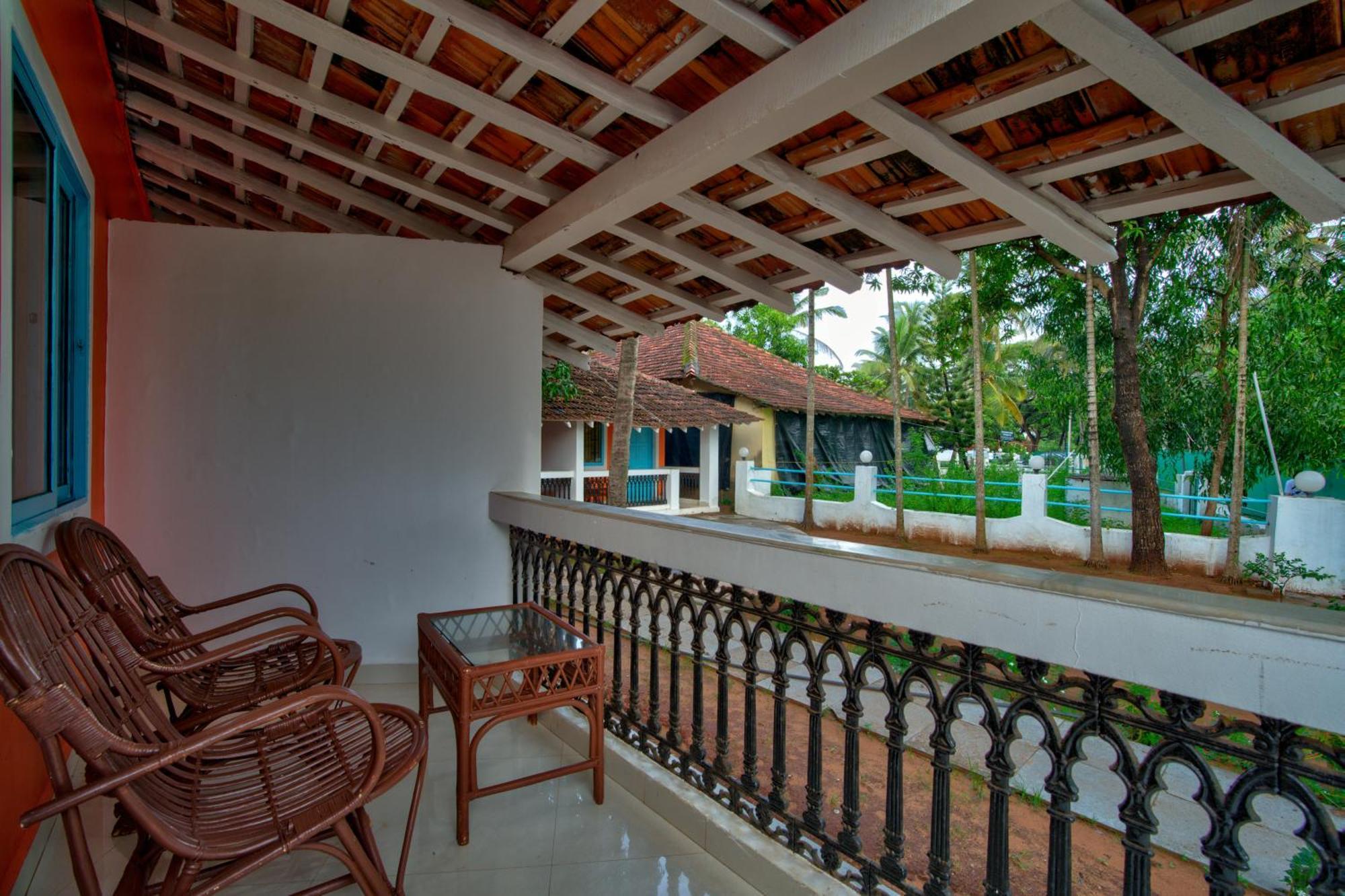 Papilio Beach Front Cottages-Tbv Baga Eksteriør bilde