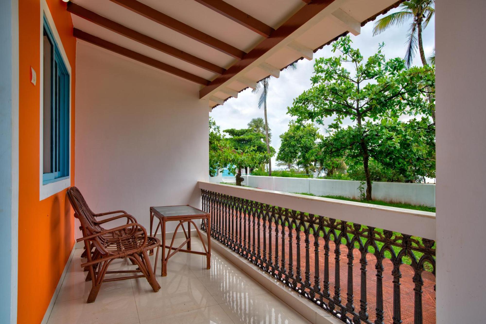 Papilio Beach Front Cottages-Tbv Baga Eksteriør bilde