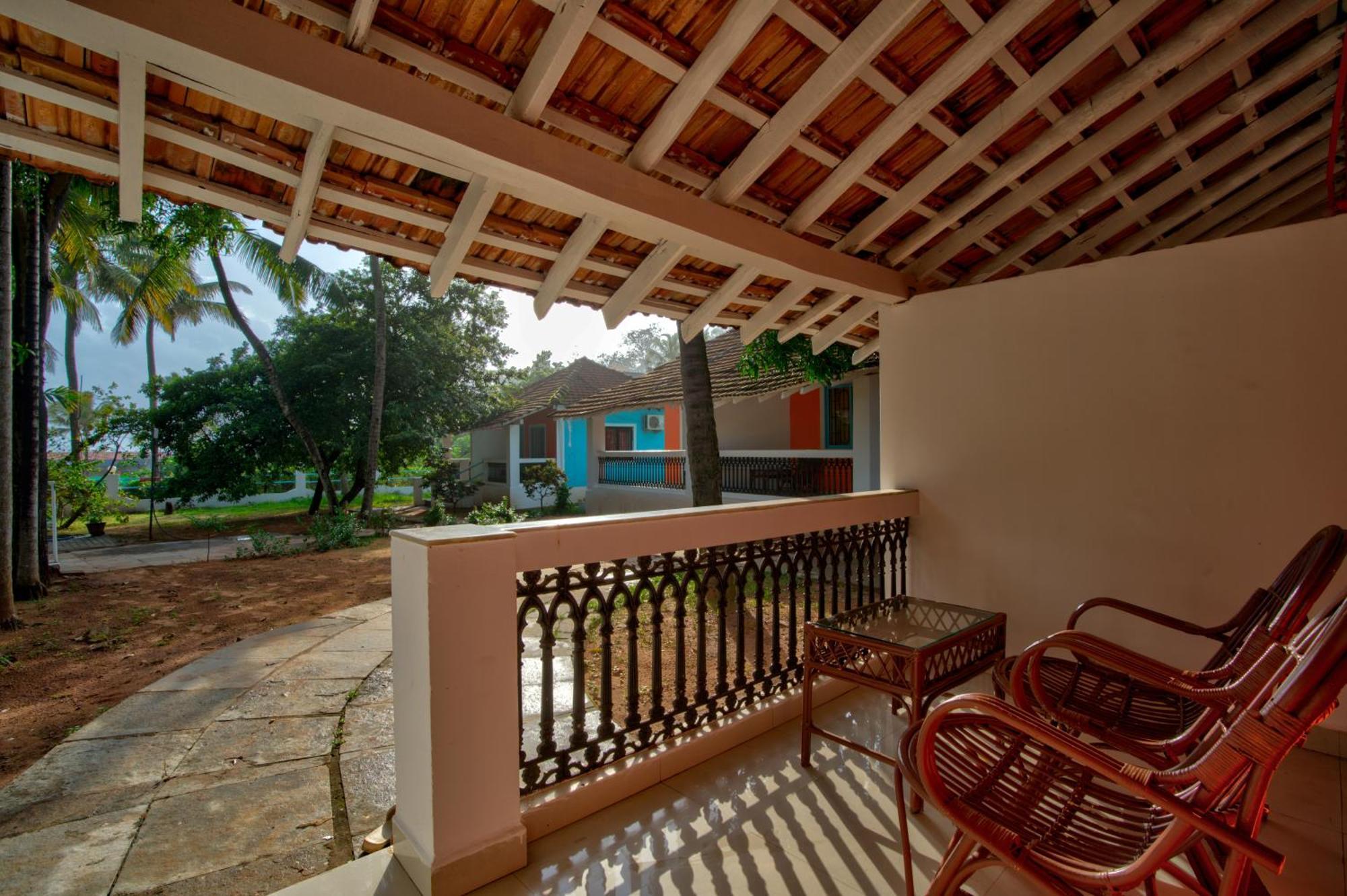 Papilio Beach Front Cottages-Tbv Baga Eksteriør bilde